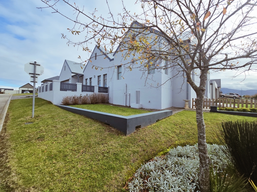 3 Bedroom Property for Sale in Blue Mountain Village Western Cape